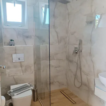 Adam Apartament *
